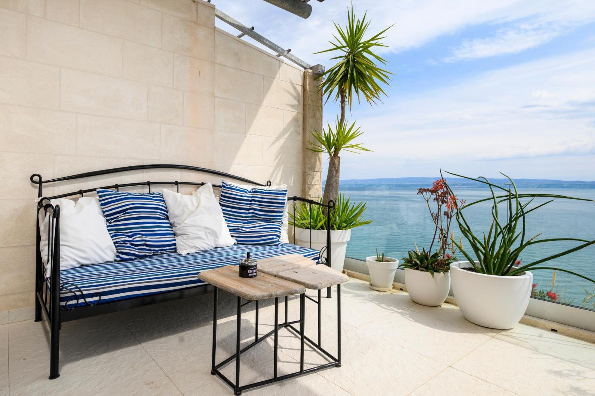 Gallery Luxury Suites & Rooms-Only Adults Split Zewnętrze zdjęcie